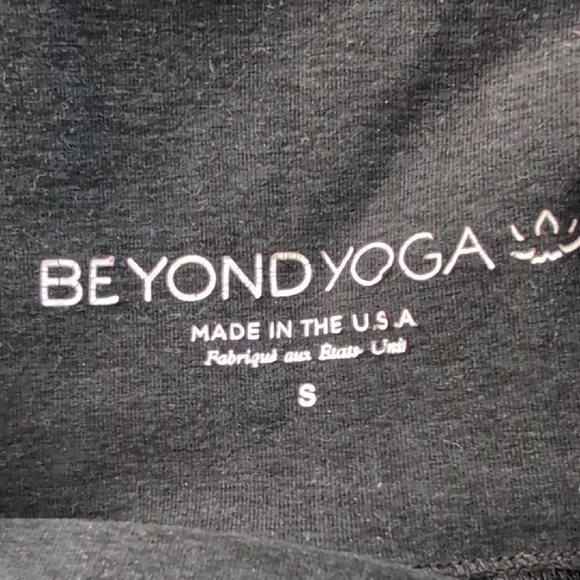 Beyond Yoga Black Flare Bell Bottom Yoga Pants Small - Picture 4 of 6